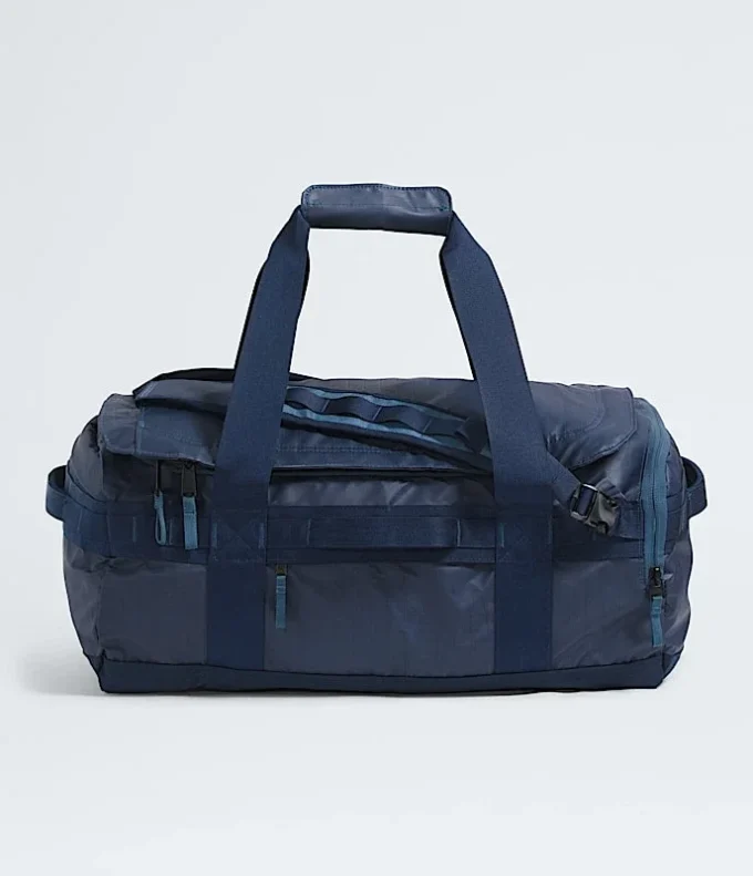 Base Camp Voyager Duffel – 42 liter Base Camp Voyager Duffel – 42 liter