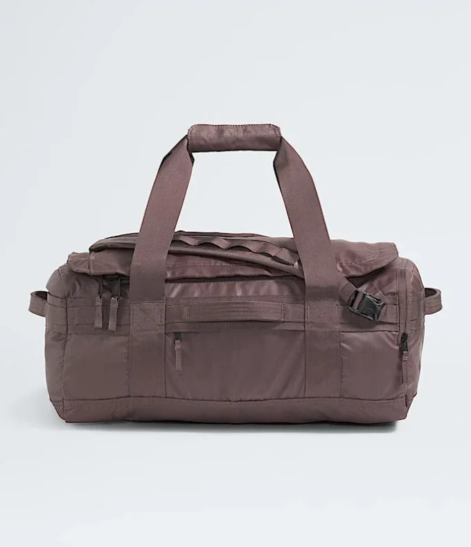 Base Camp Voyager Duffel – 42 liter Base Camp Voyager Duffel – 42 liter