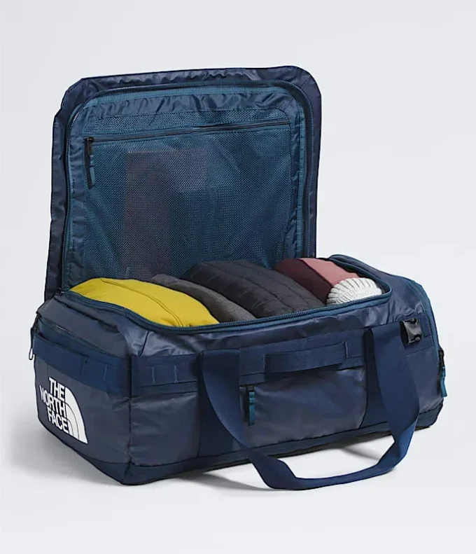 Base Camp Voyager Duffel – 42 liter Base Camp Voyager Duffel – 42 liter