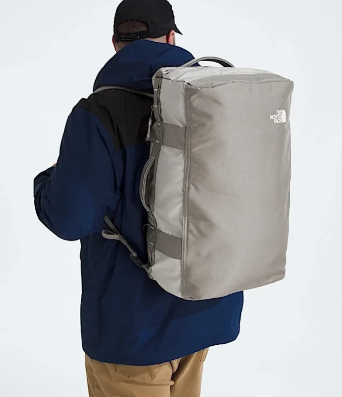 Base Camp Voyager Duffel – 42 liter Base Camp Voyager Duffel – 42 liter