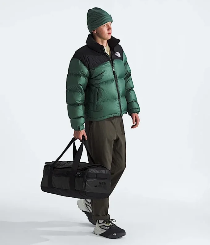 Base Camp Voyager Duffel – 42 liter Base Camp Voyager Duffel – 42 liter