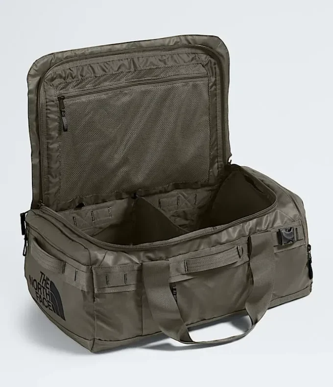Base Camp Voyager Duffel – 42 liter Base Camp Voyager Duffel – 42 liter