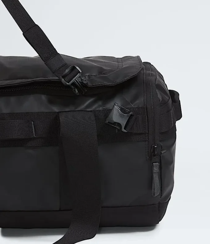 Base Camp Voyager Duffel – 42 liter Base Camp Voyager Duffel – 42 liter