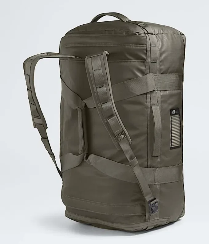 Base Camp Voyager Duffel – 62 liter Base Camp Voyager Duffel – 62 liter