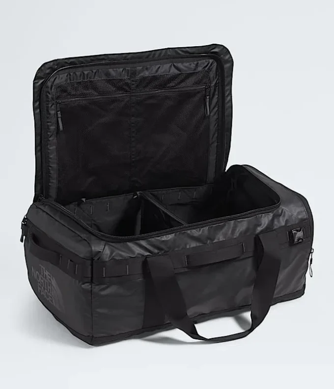 Base Camp Voyager Duffel – 62 liter Base Camp Voyager Duffel – 62 liter