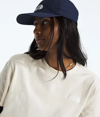 Evolution Simple Dome Relaxed Short-Sleeve Tee för dam