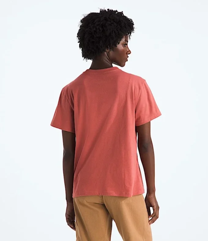 Evolution Simple Dome Relaxed Short-Sleeve Tee för dam Evolution Simple Dome Relaxed Short-Sleeve Tee för dam