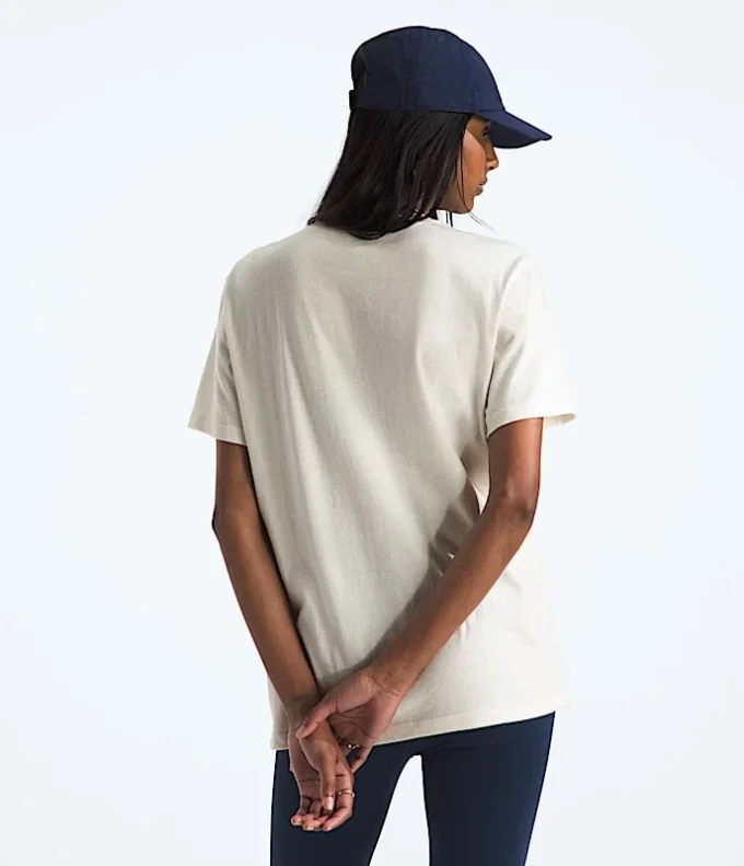 Evolution Simple Dome Relaxed Short-Sleeve Tee för dam Evolution Simple Dome Relaxed Short-Sleeve Tee för dam