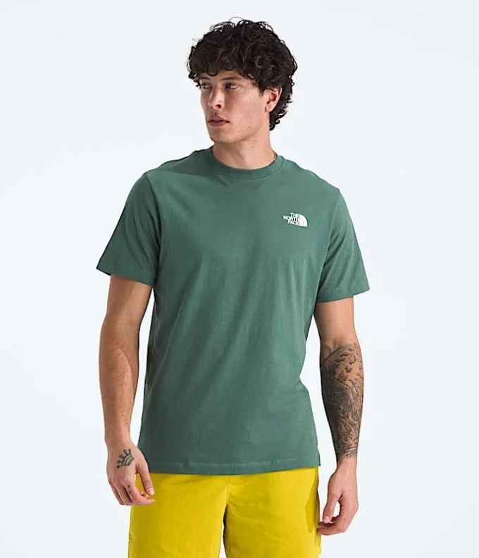 Kortärmad Core TNF™ Flower Box NSE Tee för herr Kortärmad Core TNF™ Flower Box NSE Tee för herr