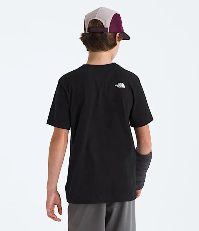 Kortärmad T-shirt för pojkar och flickor med landskapsmotiv Kortärmad T-shirt för pojkar och flickor med landskapsmotiv