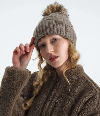 Oh Mega Fur Pom Beanie för damer