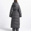The North Face X SKIMS Nuptse Wrap Parka för damer The North Face X SKIMS Nuptse Wrap Parka för damer