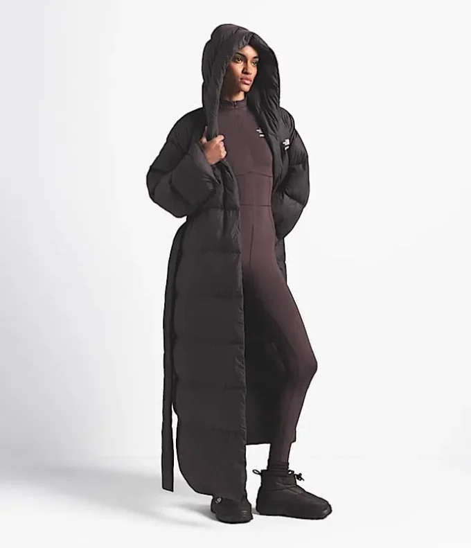 The North Face X SKIMS Nuptse Wrap Parka för damer The North Face X SKIMS Nuptse Wrap Parka för damer