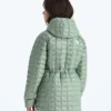 THERMOBALL™-parkas för flickor THERMOBALL™-parkas för flickor