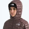 THERMOBALL™-parkas för flickor THERMOBALL™-parkas för flickor