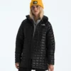 THERMOBALL™-parkas med huva för damer THERMOBALL™-parkas med huva för damer