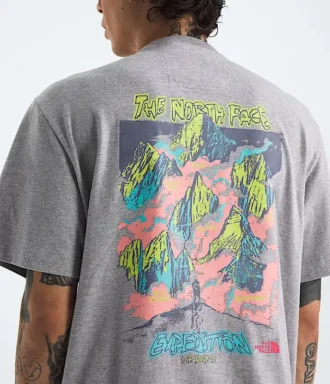 TNF™ Essential Expedition Series kortärmad T-shirt för herr – Grafik